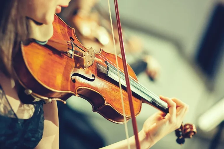 The Best Easy to Learn String Instruments for Beginners